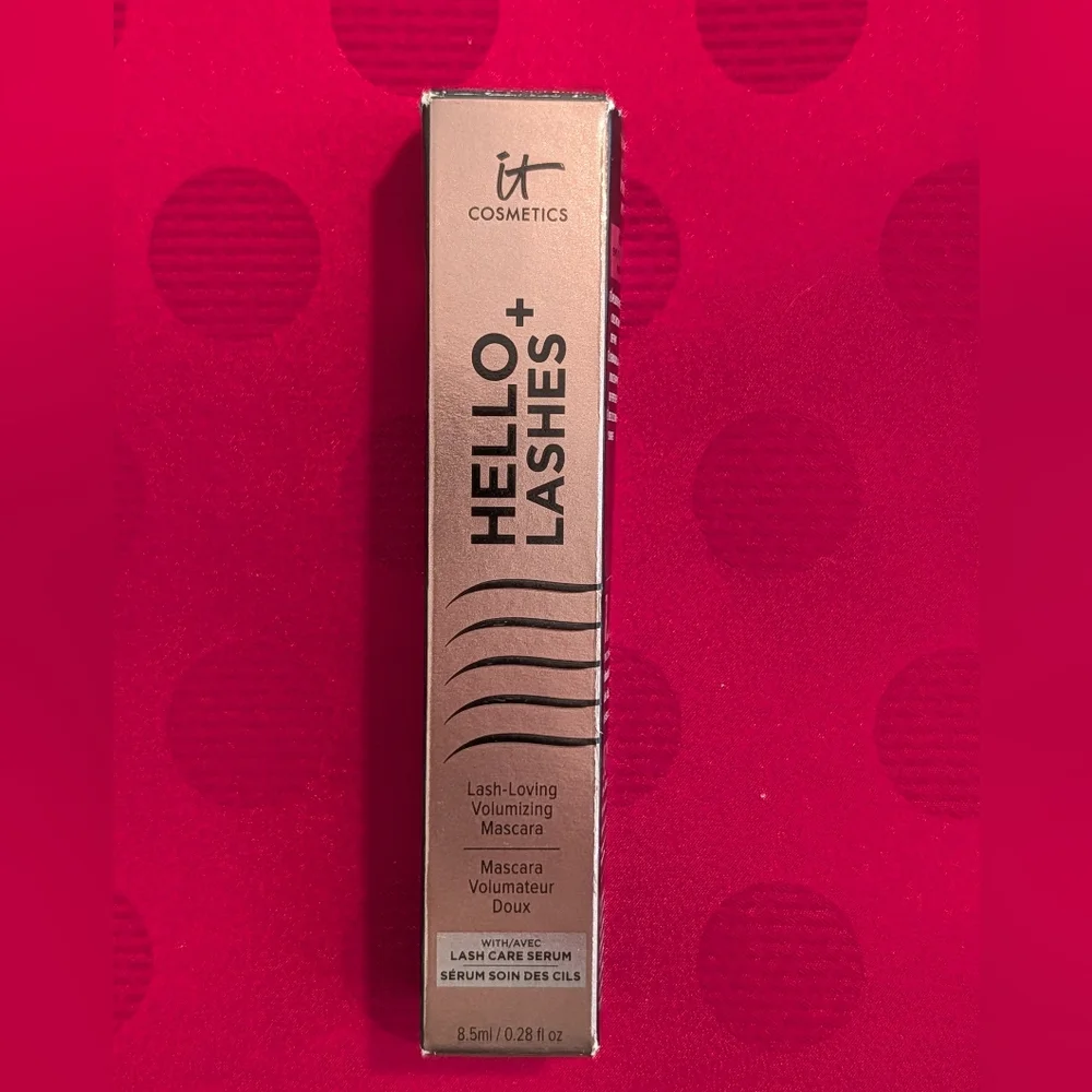 Hello Lashes+ Volumizing Mascara with Lash Serum IT Cosmetics Black Damaged Box